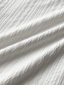 EastFlair 韩式和日式心形镂空扭纹针织紧身连衣裙 - 白色 - 查看 3