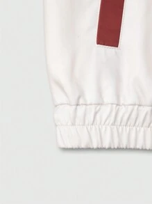Manfinity EMRG 大码男士字母印花长袖单排扣休闲夹克，秋季外出时尚彩色图案赛车深红色夹克，适合朋友、丈夫、男朋友的礼物 - 彩色 - 查看 4