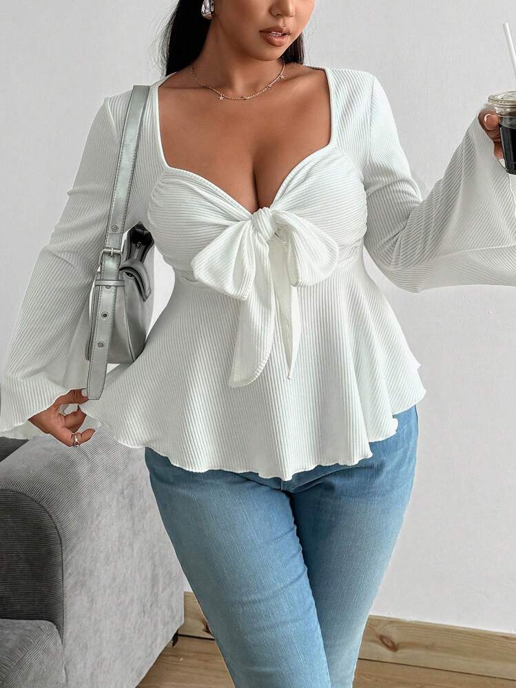 Flirla T-shirt à manches évasées avec torsade à l'avant, côtelé, couleur unie, grande taille