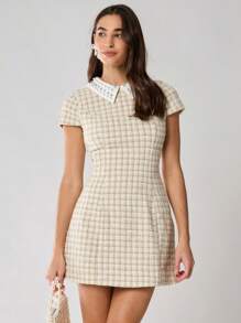 Enchnt 女士拼色领仿珍珠装饰格子泡泡袖优雅短款连衣裙 - 杏色 - 查看 2