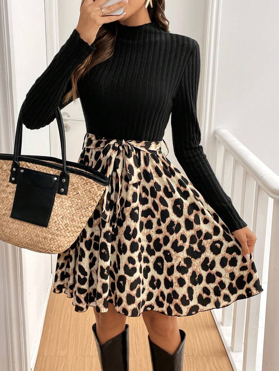 SHEIN Frenchy 1 件女式纯色拼接立领长袖前系带简约短裙