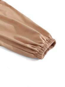 SHEIN Tween Girls 高领全身大理石印花长袖 T 恤和米色折扣工作服锥形裤两件套，休闲街头风格，适合秋季 - 棕色 - 查看 9