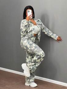 Slaydiva Casual Street Style 2 Pieces Set - Long Sleeve Multi-Pocket Jacket Top And Loose Wide-Leg Pants, Women Camouflage Utility Suit, Autumn/Winter - Multicolor - View 4