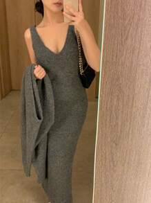 DAZY 2pcs Women's Solid V-Neck Sleeveless Fitted Dress And Cardigan Set,Fall Clothes