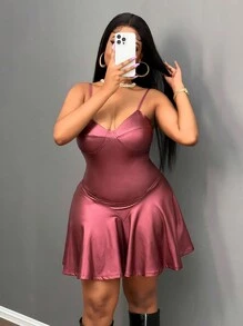 Slaydiva Váy mini đen phủ PU bó sát, thiết kế cúp ngực, viền bèo nhún thanh lịch cho lễ hội âm nhạc mùa hè dành cho nữ - Màu Đỏ Sâu - Xem 5