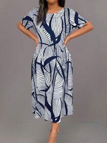 EMERY ROSE Plus Size Round Neck Short Sleeve All-Over Print Long Casual Dress Women Outfit, For Summer - Navy Blue - View 3