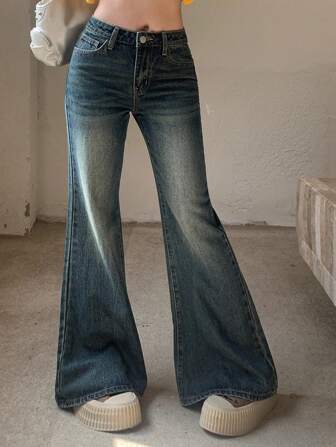 DAZY Women's Low Waist Flared Jeans