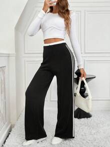 SHEIN ChicEase Quần dệt kim ống rộng kẻ sọc tương phản màu đen thường ngày cho nữ - màu đen - Xem 1