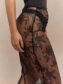 MISSGUIDED Falda Midi De Tubo De Encaje Transparente Con Abertura En La Espalda