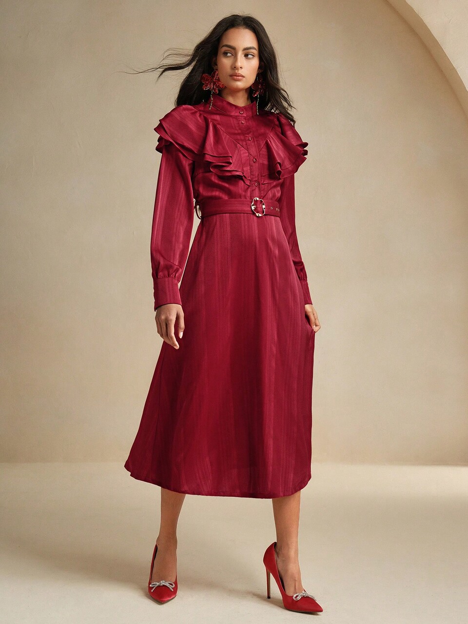 Elegant Christmas Evening Gown With Double-Layer Ruffled Red Waistband, Slim Fit Shimmery Woven Dress For New Year Holiday Party Clothes