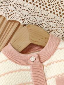SHEIN Vintaside Kids 2pcs Baby Girl Casual Cute Striped Long Sleeve Cardigan With Fake Pocket Design & Knitted Pants Set, Soft & Comfortable For Daily Wear, Outing, Travel, Holiday, And Home Play - Apricot - View 4
