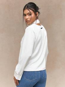 MISSGUIDED 深V領長袖襯衫附圍巾 - 白色 - 查看 2
