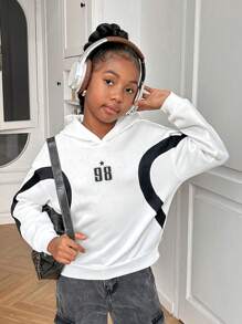 Sudadera con capucha holgada de hombros caídos con estampado empalmado para niñas preadolescentes