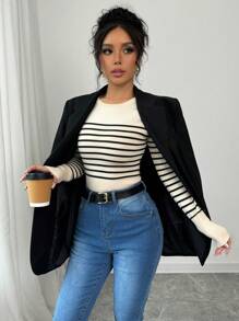 Chiquease 圆领长袖纽扣装饰简约条纹休闲毛衣 - 杏色 - 查看 4