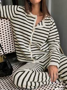 Chiquease 2 件套女士条纹圆领针织开衫和裤子套装 - 黑與白 - 查看 5