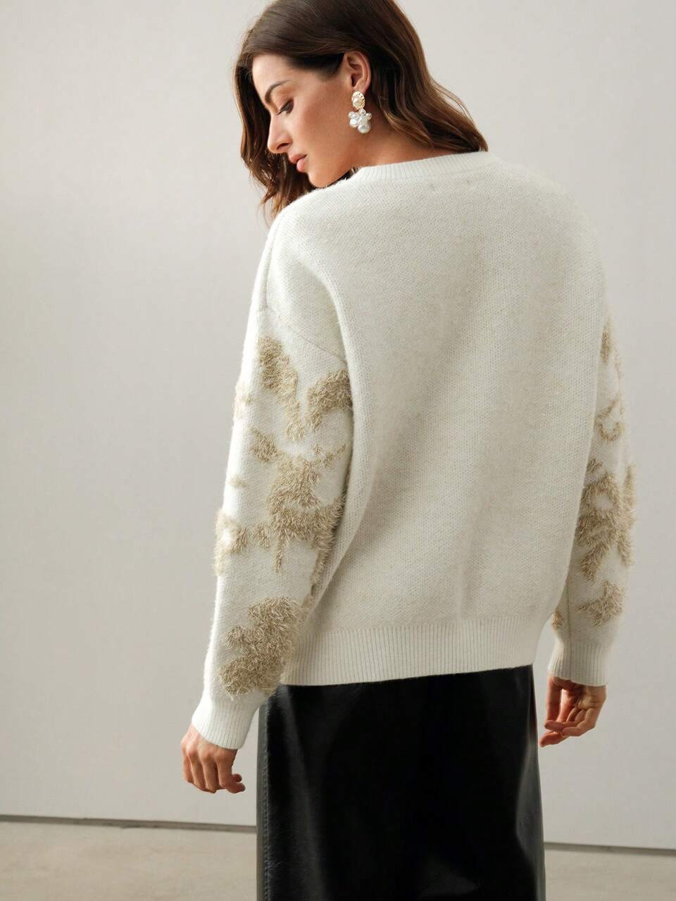 Elegant & Playful Glitter Christmas Fuzzy Soft Metallic Jacquard Pattern Loose Knit Sweater