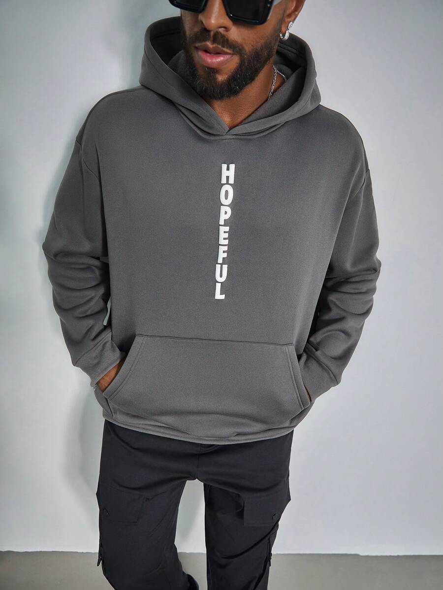 Manfinity LEGND 大码男式字母印花口袋连帽运动衫，长袖