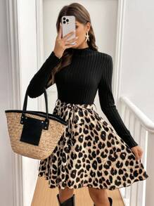 SHEIN Frenchy 1 件女式纯色拼接立领长袖前系带简约短裙