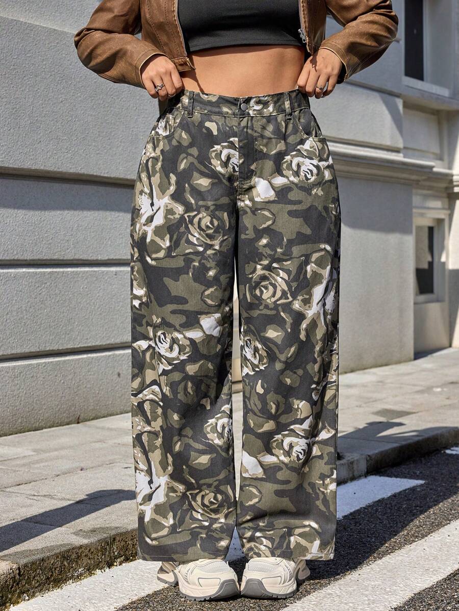 SHEIN EZwear 大码花卉印花贴袋宽松直筒休闲牛仔裤 - 橄欖綠 - 查看 1