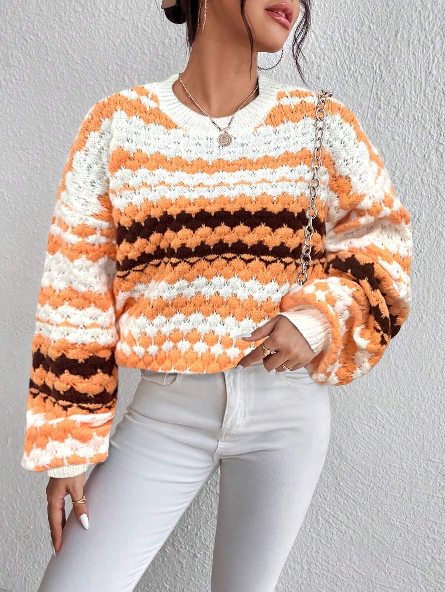 Chiquease Áo len nữ kiểu dáng rộng rãi, phối màu sọc, vai rớt, chất liệu dệt kim, thích hợp cho mùa thu đông. - trái cam - Xem 1