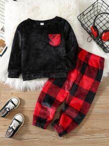 SHEIN 2 件装年轻男孩休闲格子图案口袋圆领长袖睡衣套装和格子睡裤，柔软舒适法兰绒服装，适合秋冬季 - 黑色 - 查看 1