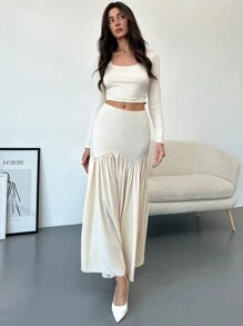 Aloruh 2 件套杏色圆领修身 T 恤 + 褶皱喇叭裙套装，百搭秋冬装 - 米色 - 查看 6