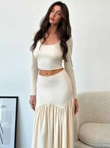 Aloruh 2 件套杏色圆领修身 T 恤 + 褶皱喇叭裙套装，百搭秋冬装 - 米色 - 查看 7