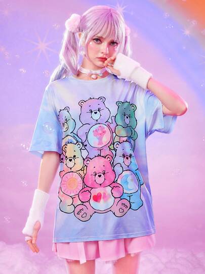 ROMWE X Care Bears Maglietta casual da donna, maniche a goccia, ampia, con stampa orsetto e effetto Tintura a nodi, per l'estate