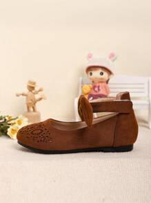 Girl's Vintage Style Hollow Out Bow Decor Flat Shoes, Autumn/Winter