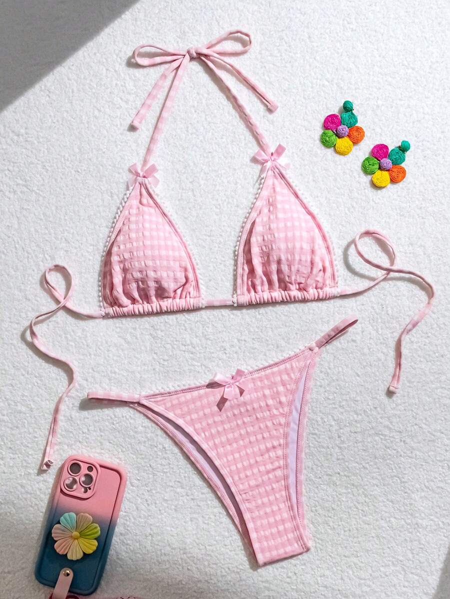 بيكيني مجموعة لنساء ذات حزام وردي شقوق طويلة رقيقة ولطيفة، مزخرف بنقوش الغنغام والكشكشة للصيف