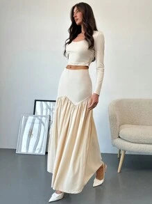 Aloruh 2 件套杏色圆领修身 T 恤 + 褶皱喇叭裙套装，百搭秋冬装 - 米色 - 查看 3