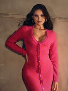 Zolique 新款玫红色女士开衫针织连衣裙，拼色菱格纹 V 领翻领长款针织连衣裙，适合秋冬季 - 玫紅色 - 查看 3