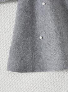 SHEIN Tween Girl 休闲串珠宽松高领毛衣和优雅荷叶边下摆中裙套装，花卉灰色 - 深灰色 - 查看 4