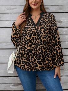 EMERY ROSE Camisa holgada de manga larga con cuello en V para mujer talla grande de estampado de leopardo minimalista casual, adecuada para otoño/invierno - Negro - Ver 3