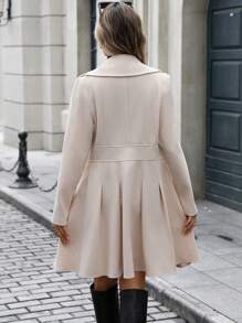 SHEIN Clasi 女式秋冬纯色金属纽扣大衣，双排扣，收腰，A 字下摆，褶皱，翻领，长袖 - 杏色 - 查看 2