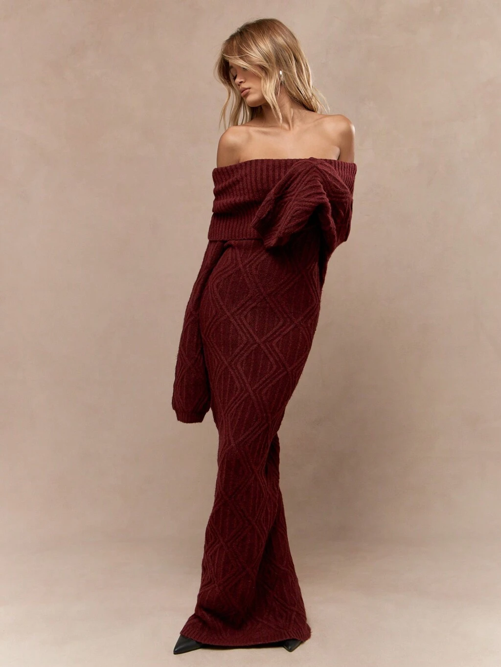 MISSGUIDED Vestido longo de tricô com gola dobrável para o Natal