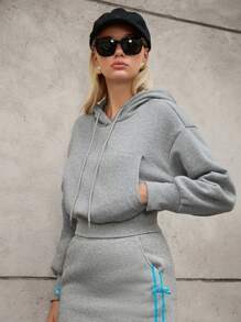 Tropiluxe Women's Autumn/Winter New Hooded Drawstring Oversized Pocket Short Fleece Sweatshirt Sportwear For Daily Wear