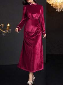 Modelyn 女士天鹅绒复古褶皱设计珍珠缀饰中长连衣裙长款晚礼服 - 紅色 - 查看 4