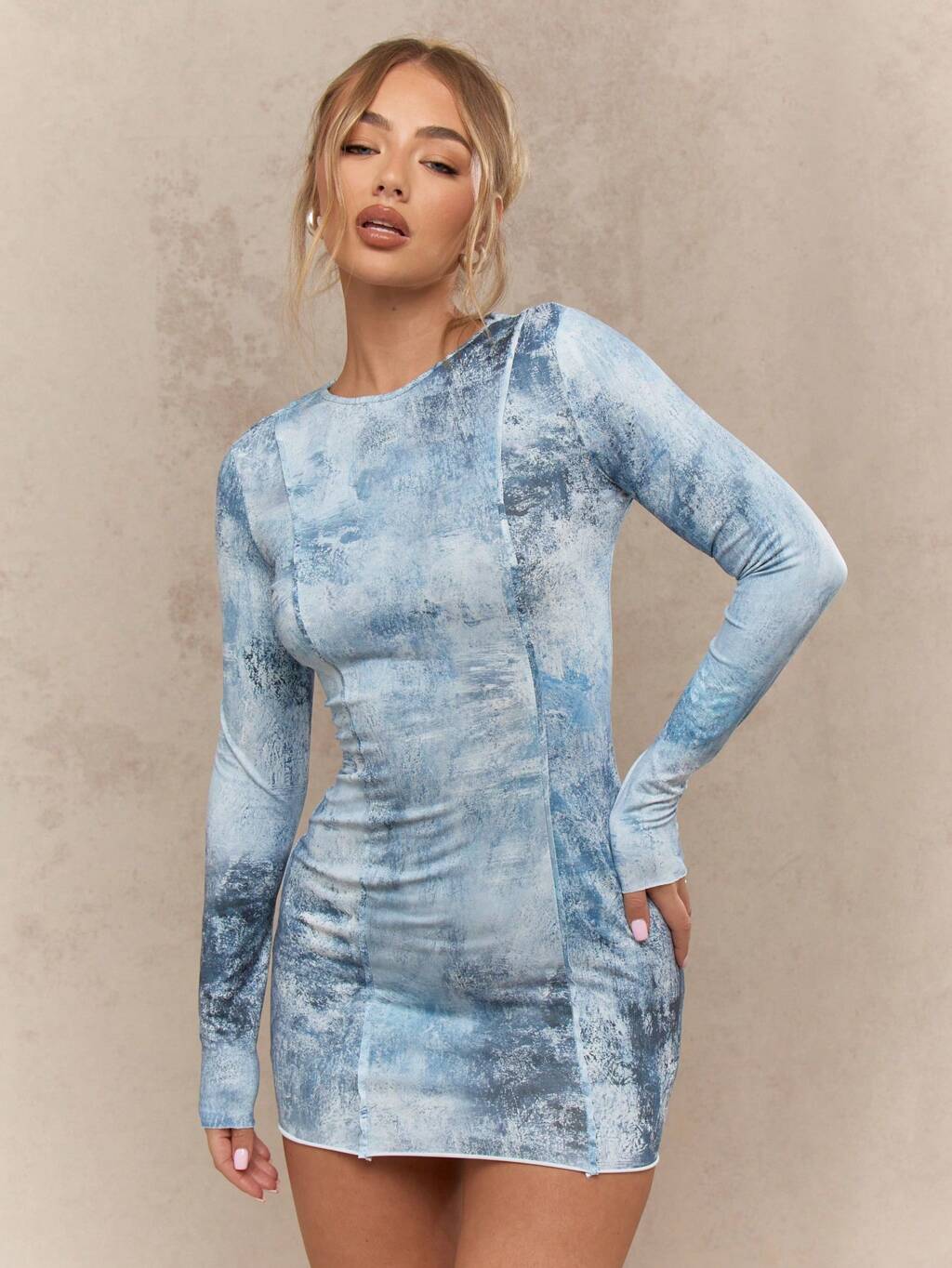 MISSGUIDED マーブルプリントボディコンミニドレス（長袖）