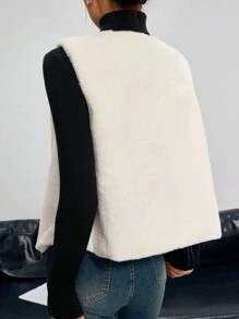 EastFlair Mantel Bulu Longgar Berkerah V Kancing Ganda Minimalis untuk Wanita, Musim Gugur/Dingin - Putih - View 2