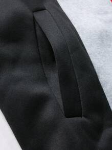 Manfinity EMRG Chaqueta con cremallera, de manga larga, con estampado de letras y bloques de color para hombre