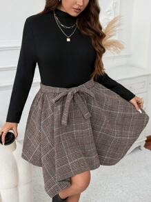 SHEIN LUNE Vestido de talla grande para mujer con cuello de tortuga asimétrico negro a cuadros, vestido de invitada de boda de otoño