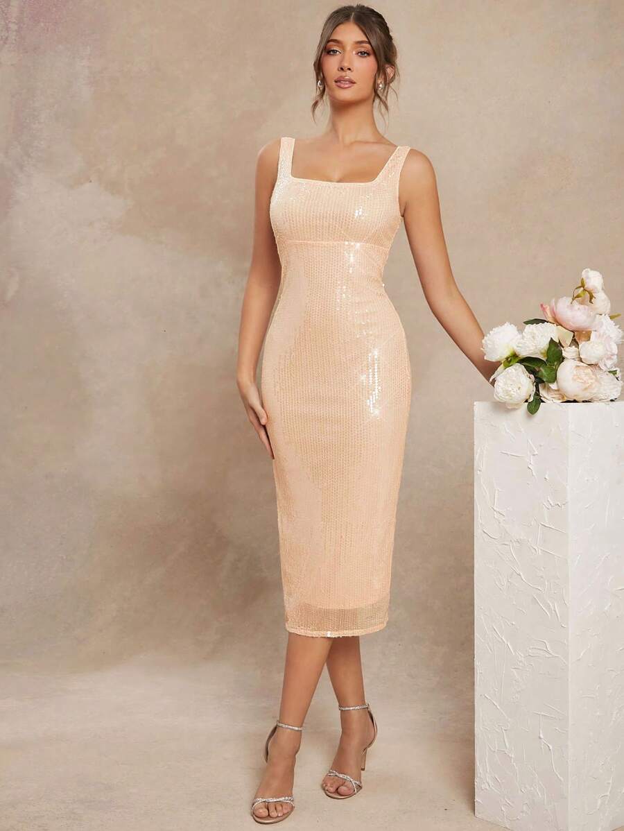 L'Amorae Women Solid Sequin Backless Bodycon Dress