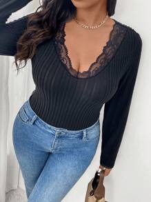 SHEIN Frenchy Black Knitted V-Neck Lace Patchwork Plus Size Bodysuit, Autumn/Winter - Black - View 6