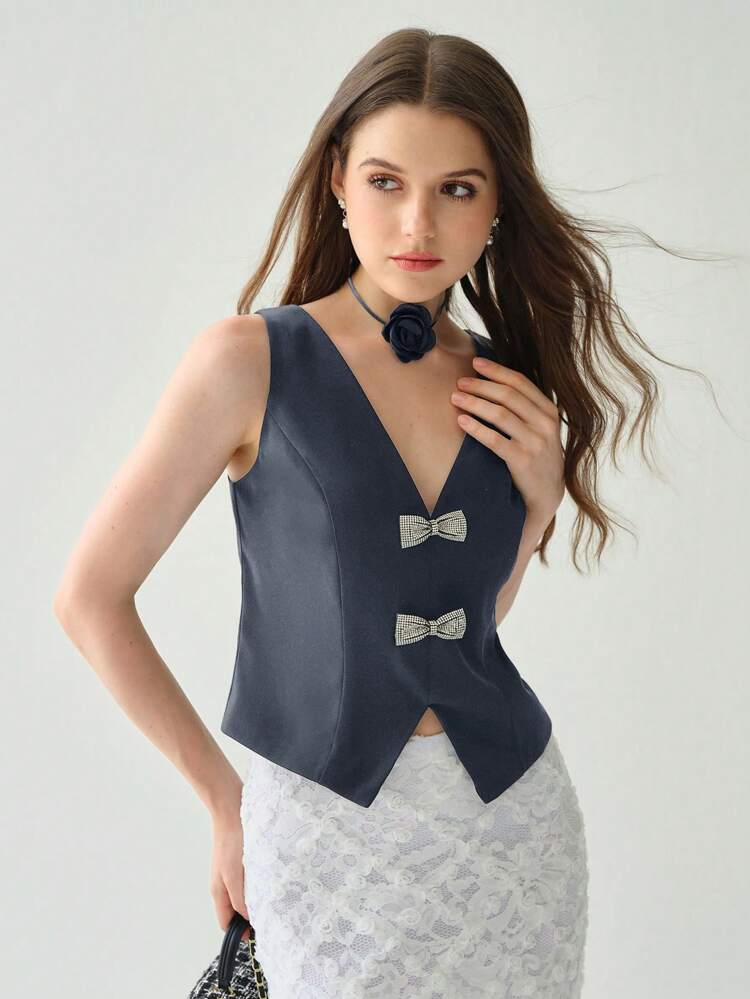 Women's V-Neck Plaid Bow Decor Split Hem Fashion Tank Top
