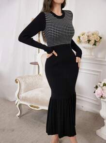 Modelyn Women Casual Elegant Plaid Patchwork Fish Tail Hem Sweater Dress, Suitable For Autumn And Winter