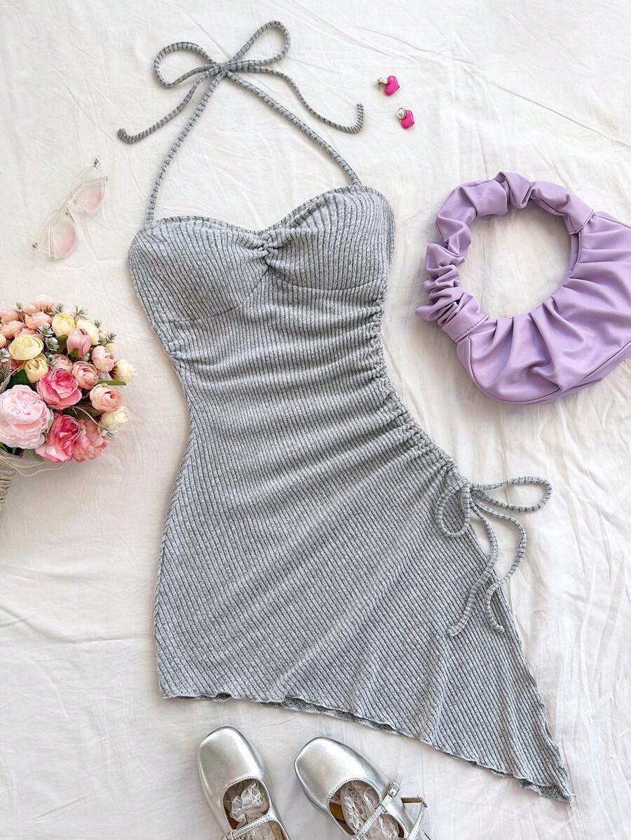 Soleia فستان أنثوي منتصف الطول مُحدد الشكل مع عنق عراوي مربوط وبذيل غير متماثل للنساء - رمادي فاتح - مشاهدة 1