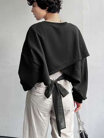FRIFUL Kadın Fiyonk Bağcık Detaylı ve Asimetrik Etek Ucu Sweatshirt