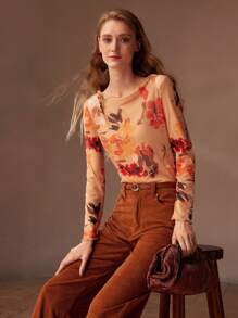 MOTF PREMIUM FLORAL PRINT BOAT NECK LETTUCE TRIM TEE