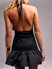 SHEIN Unity Sexy Neckholder Kleid mit Rüschensaum und Rückenbindung in einfarbiger Ausführung - Schwarz - Übersicht 2